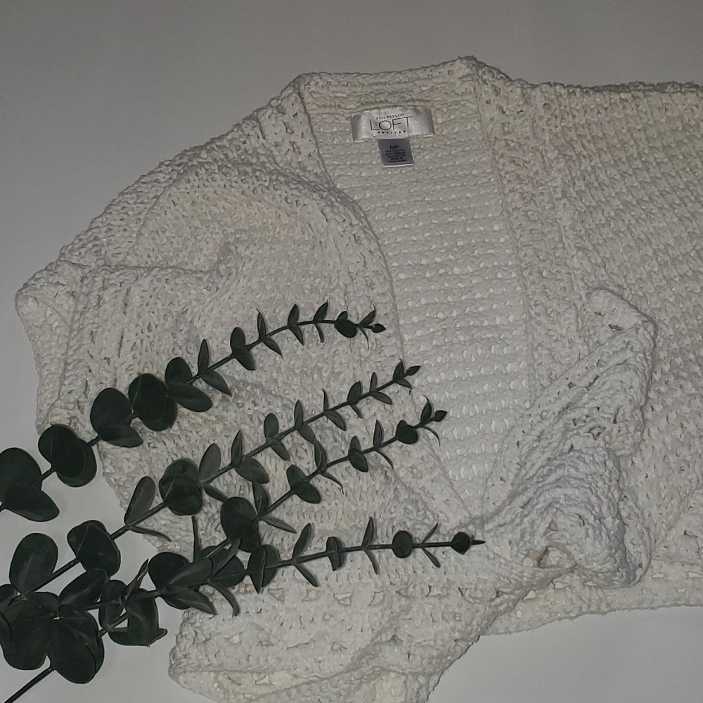 WHITE LOFT VEST